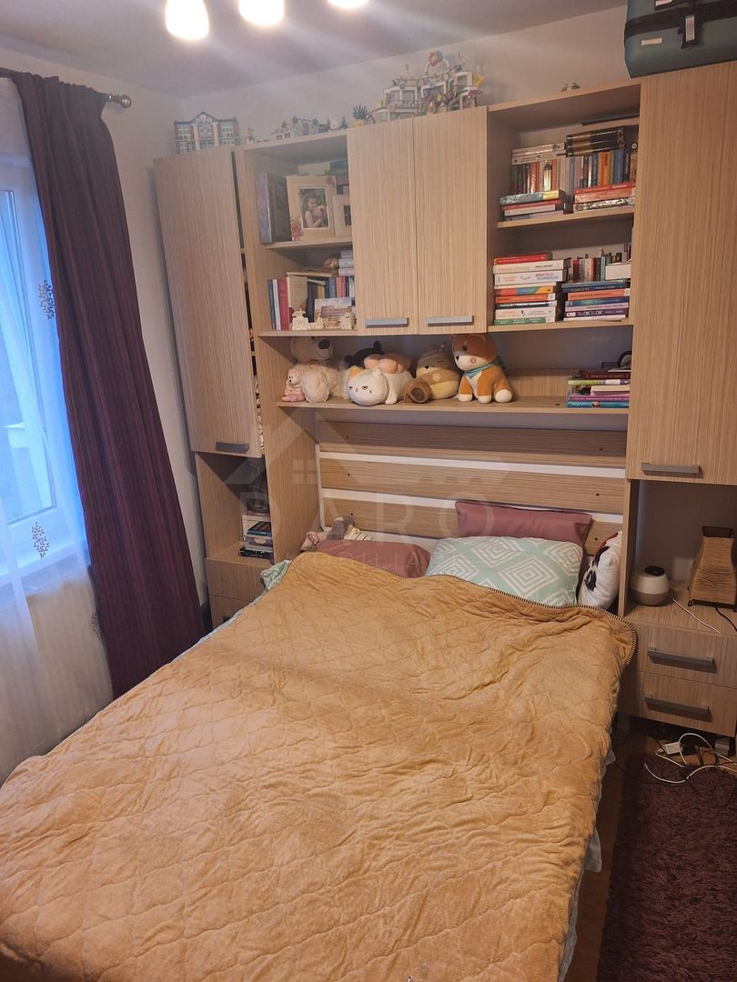 De vânzare apartament cu 3 camere-- 119. 500 EUR - Poză 8