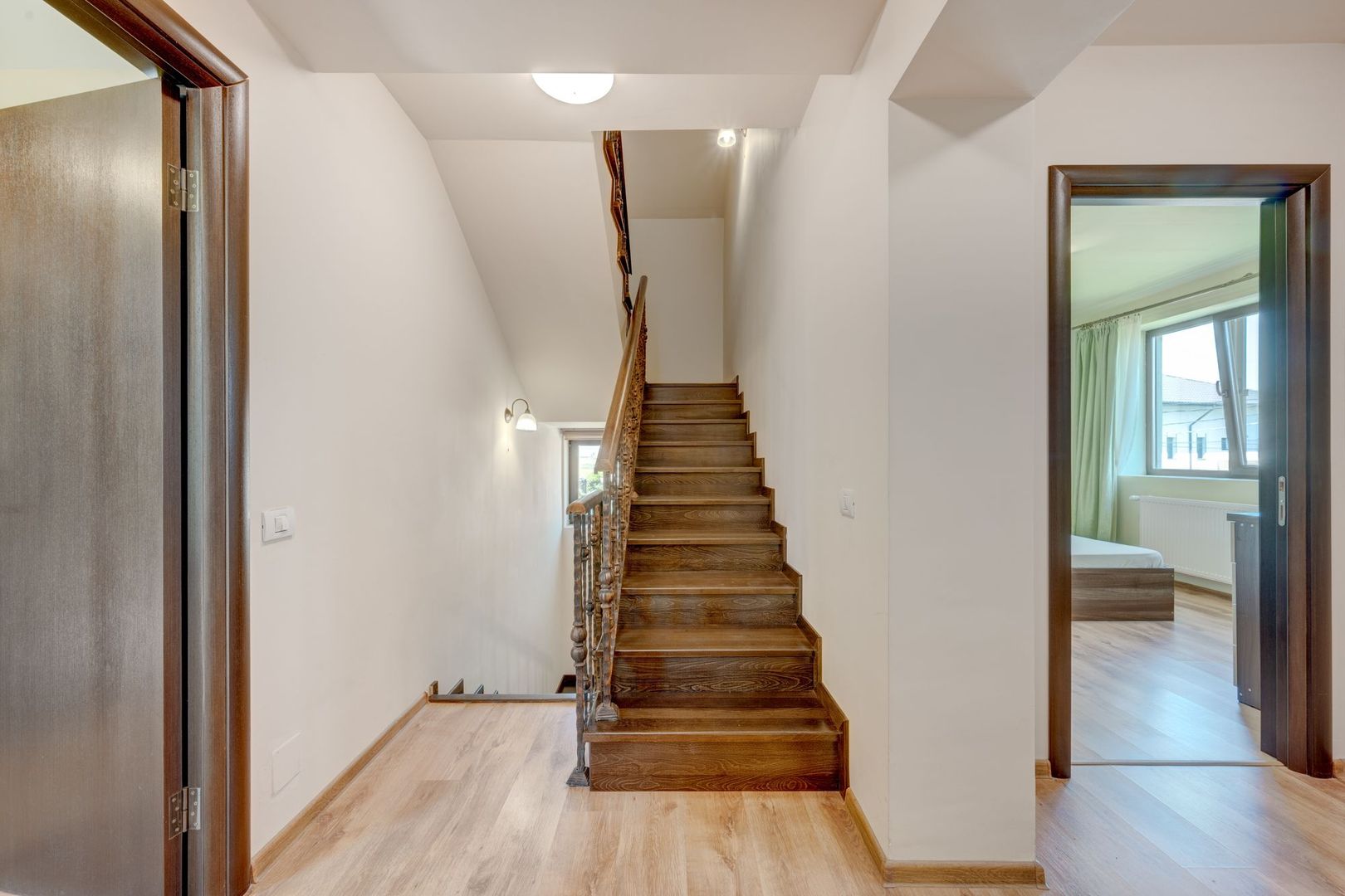 Vila Individuala Voluntari Pipera - Matei Millo - LOT 360 MP  P+1E+POD - Poză 19