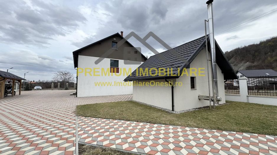 Vila la 13 km de Onesti - Poză 30