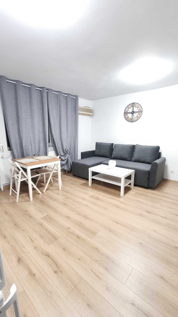Închiriez apartament 2 camere,  Piața Bobocica -Vitan, centrală - Poză 1