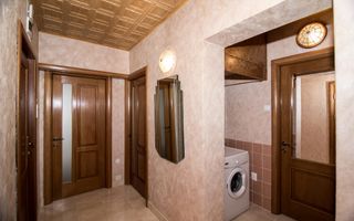 Inchiriere - Apartament 3 camere - Zona Centrala - Poză 4