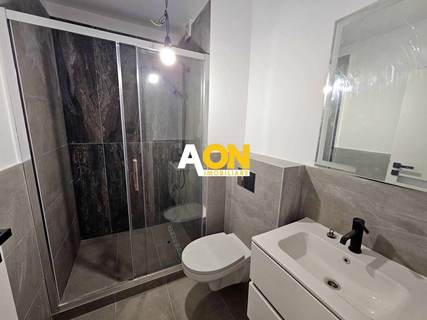 Garsoniera noua, 29.4 mp utili + balcon + boxa la subsol, bloc cu lift - Poză 3