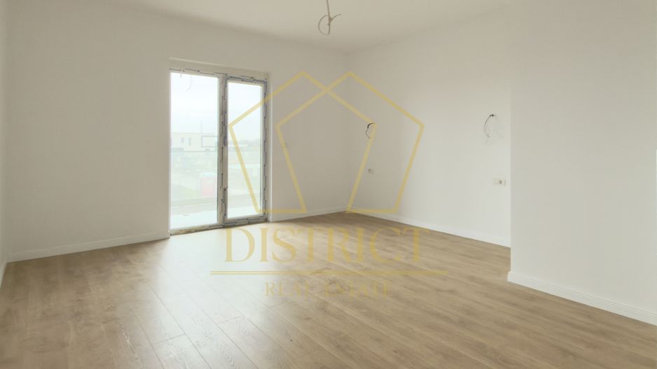 Duplex modern cu 4 camere | Covaci - Poză 2