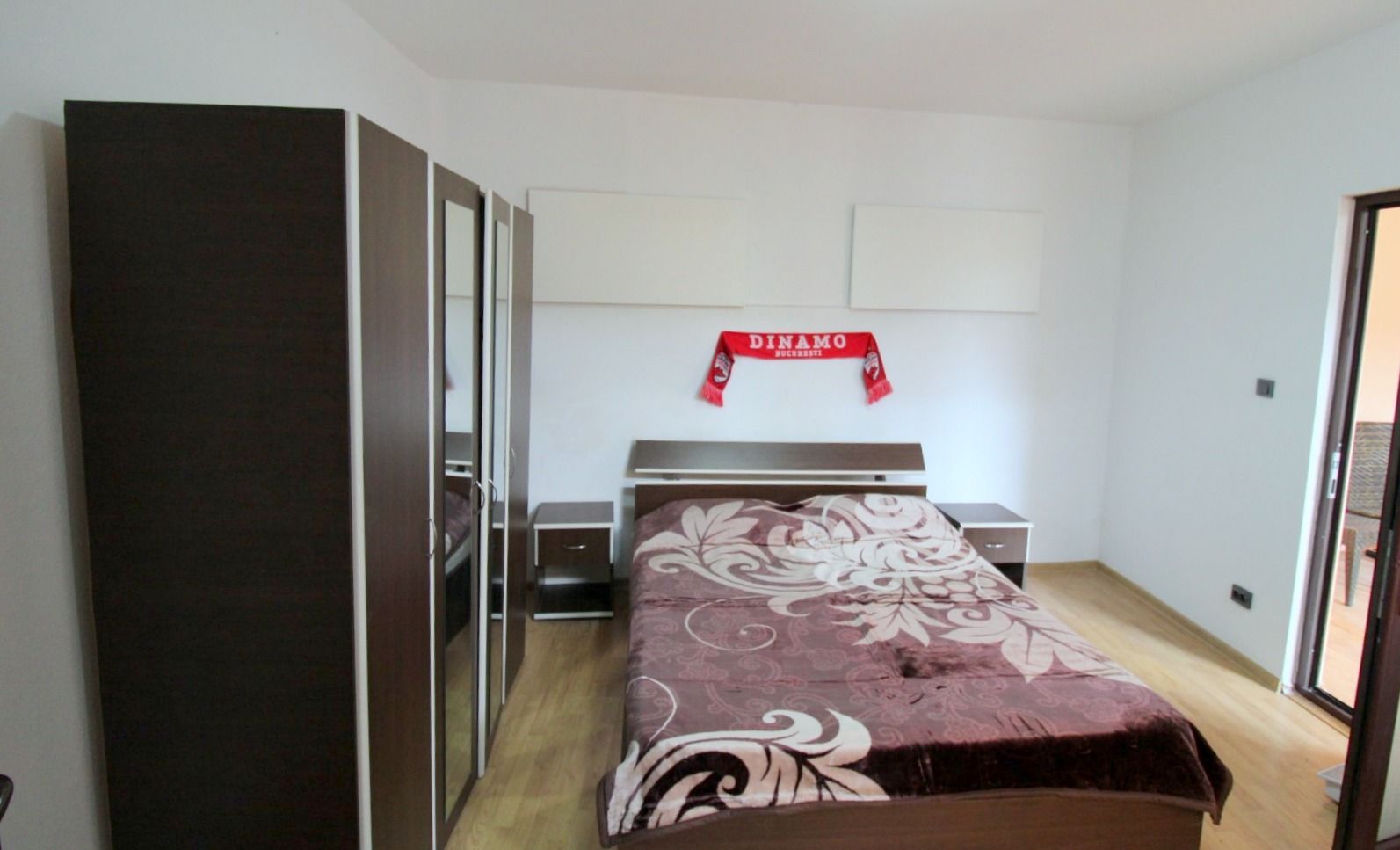 De vanzare casa cu 3 camere, zona Port, 65.000 euro - Poză 7