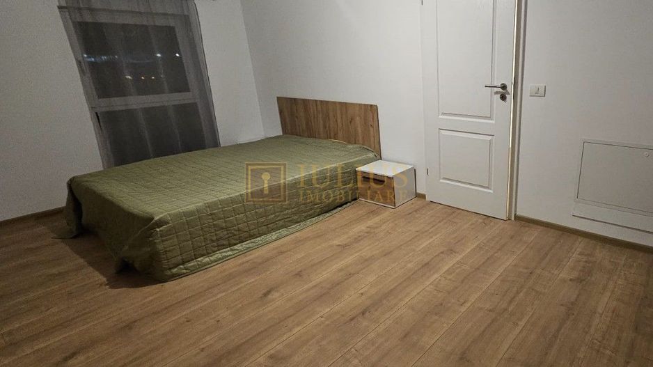 1/2 duplex spatios , spatiu verde generos, locuri de parcare-Mosnita - Poză 16