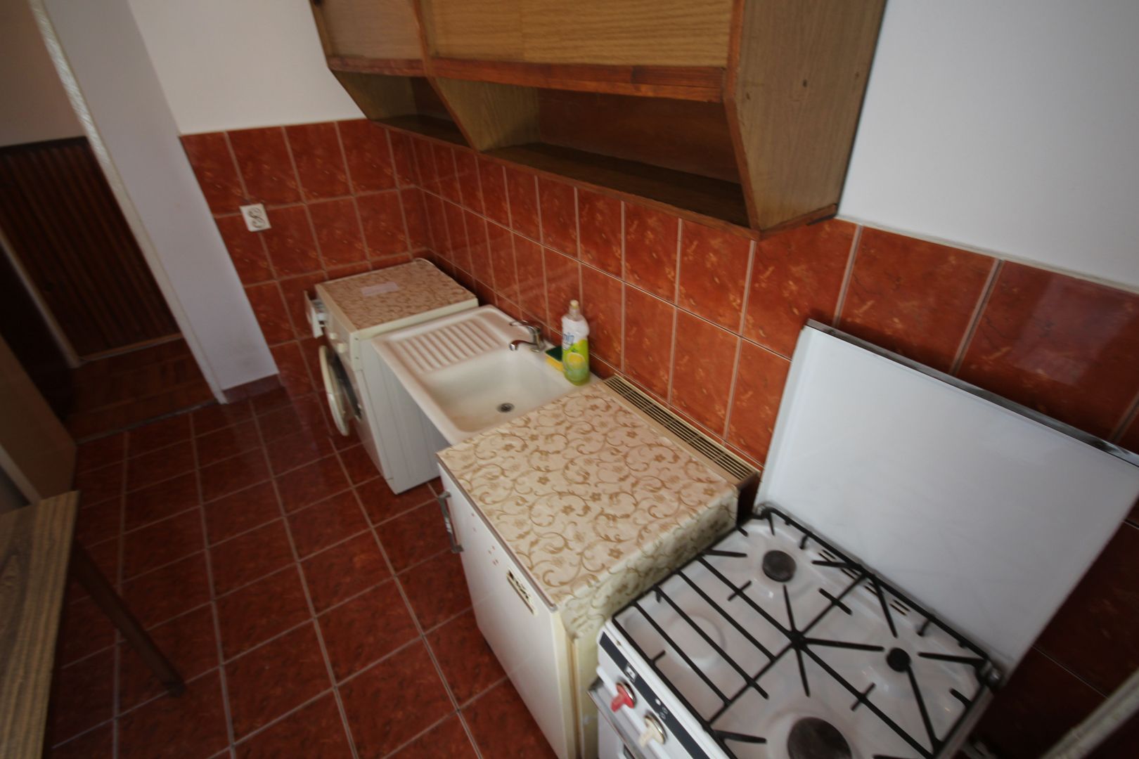 Pozitie avantajoasa - Poză 8