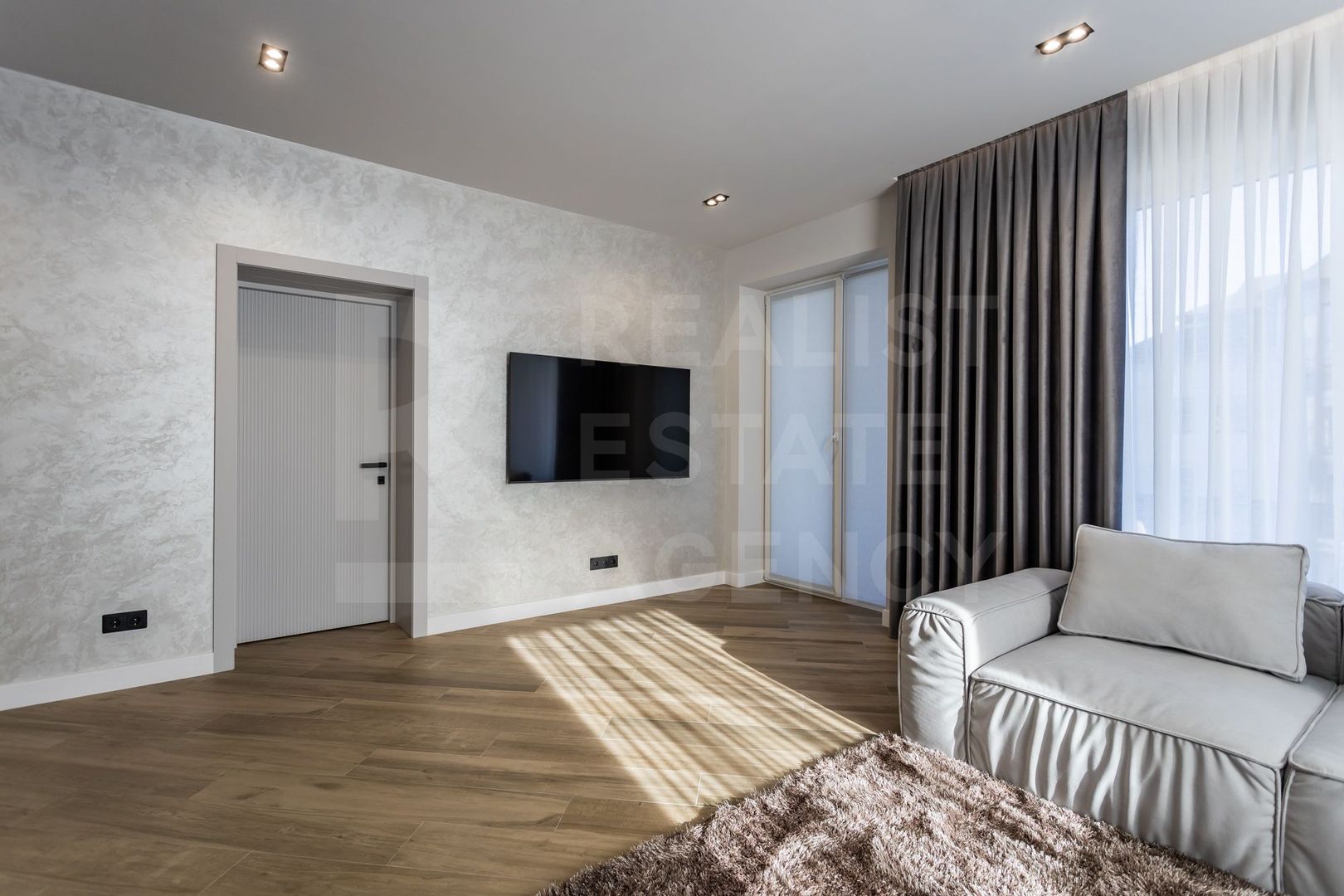 Vânzare, high-tech de lux, 6 camere, Rîșcani - Poză 36