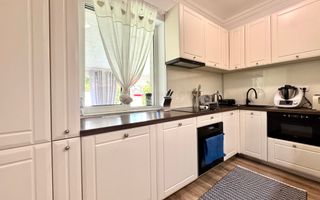 Duplex modern -  confort, eficiență și independență energeticǎ - Poză 12