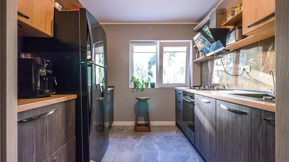 VAND Vila Recent Renovata la 10 minute de Piata Unirii - Poză 2