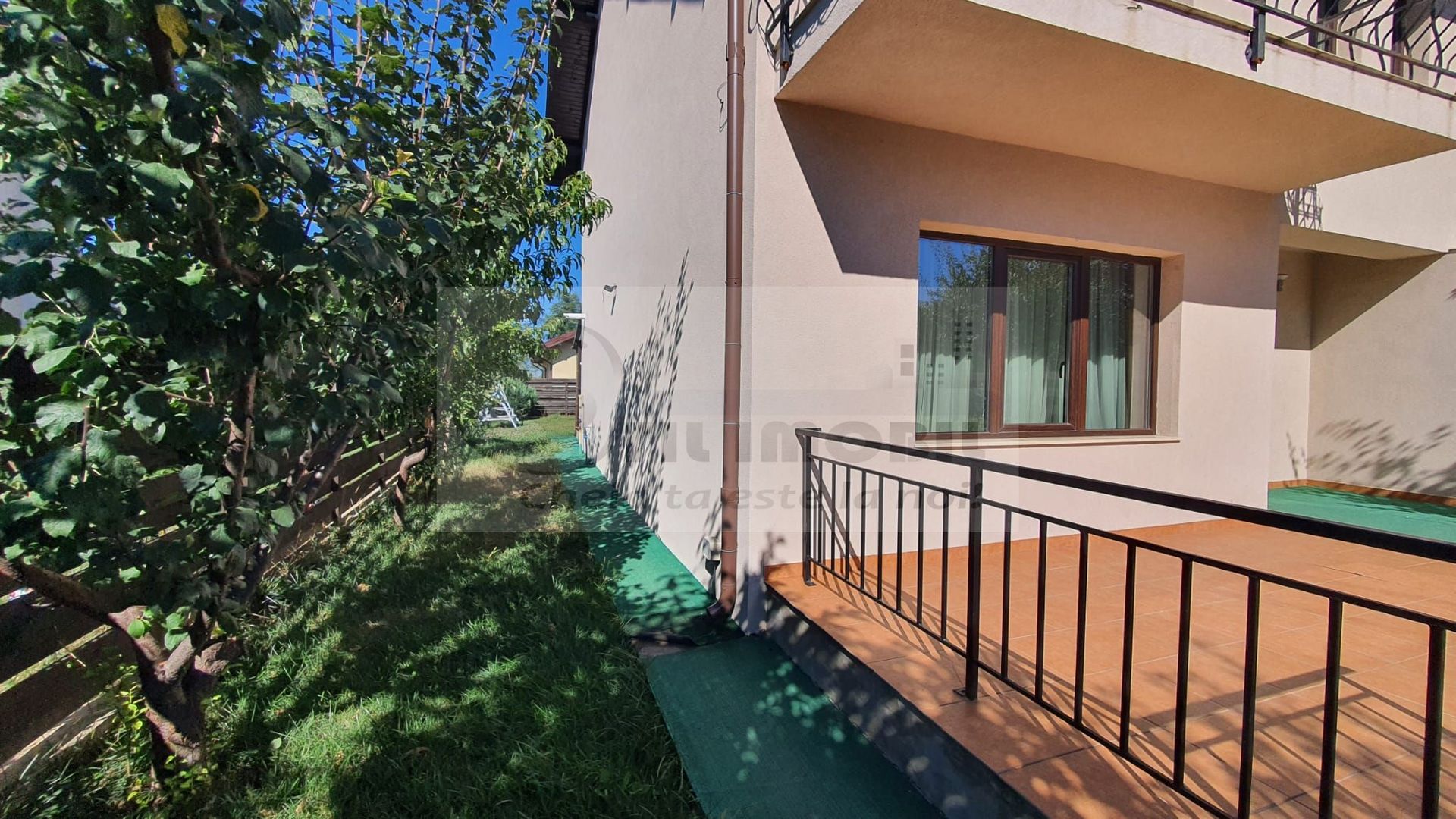 Casa/Vila de inchiriat - 745euro - Poză 2