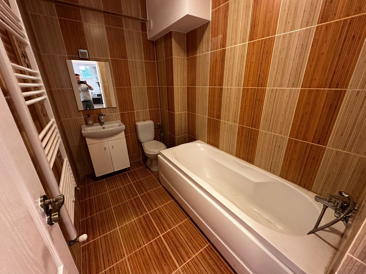 3 Camere Parcare Inclusa Rezervelor Comuna Chiajna Rosu Militari - Poză 7