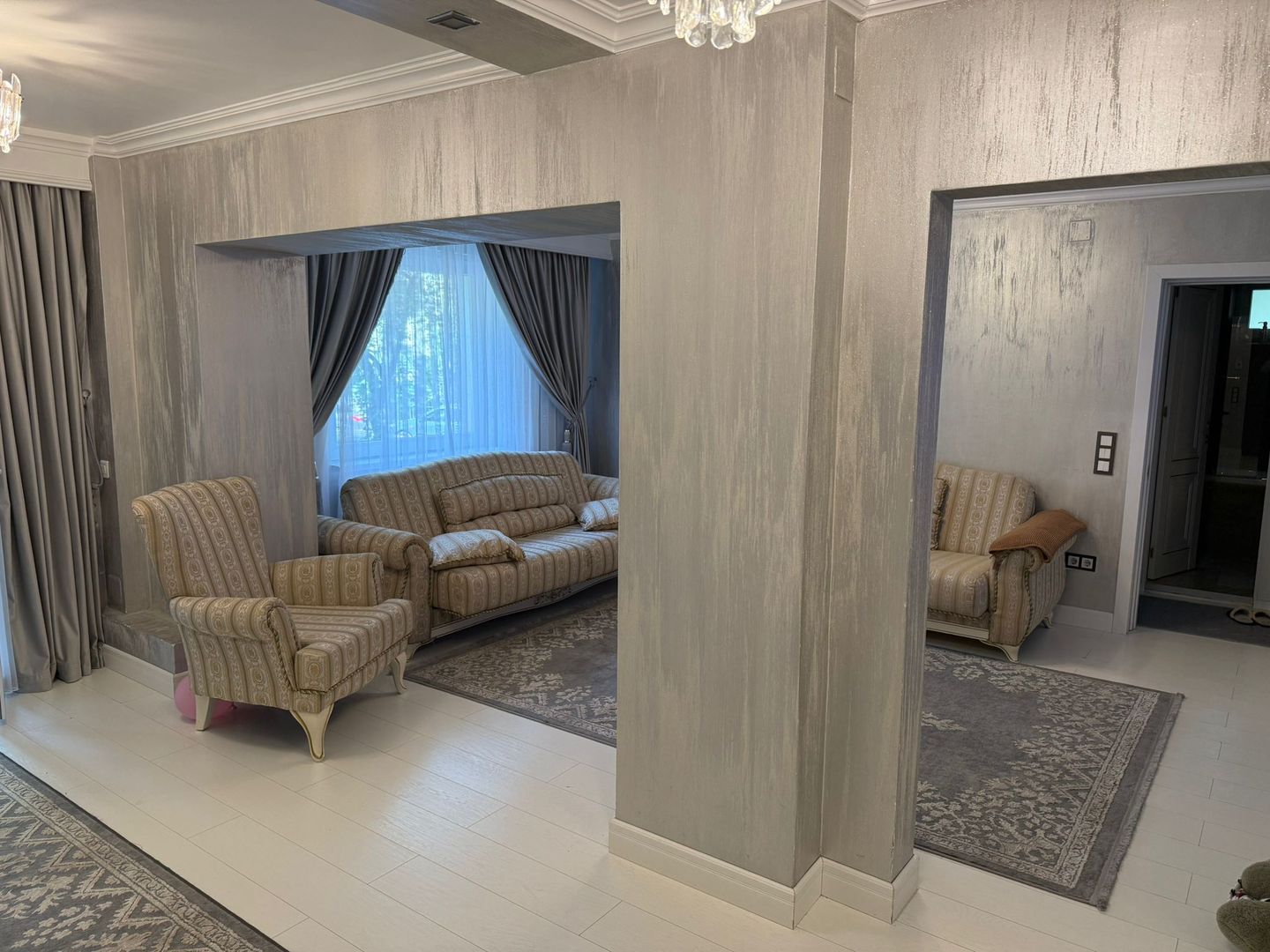VANZARE Apartament cu 4 camere in zona Dristor - Poză 4