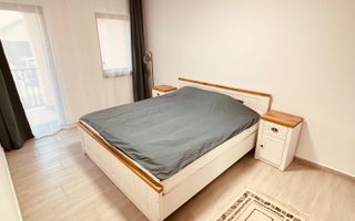 Apartament Spațios Curte Proprie Cristian - Poză 7