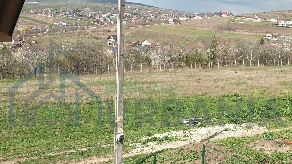 Casă modernă de vânzare în Chicerea, Tomești | 4 camere, 3 băi | 139 mp - Poză 7