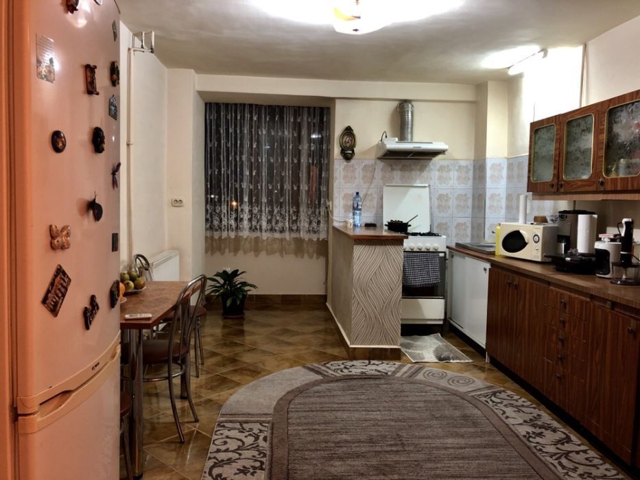 Apartament 4 camere zona Mircea cel Batran - Poză 2