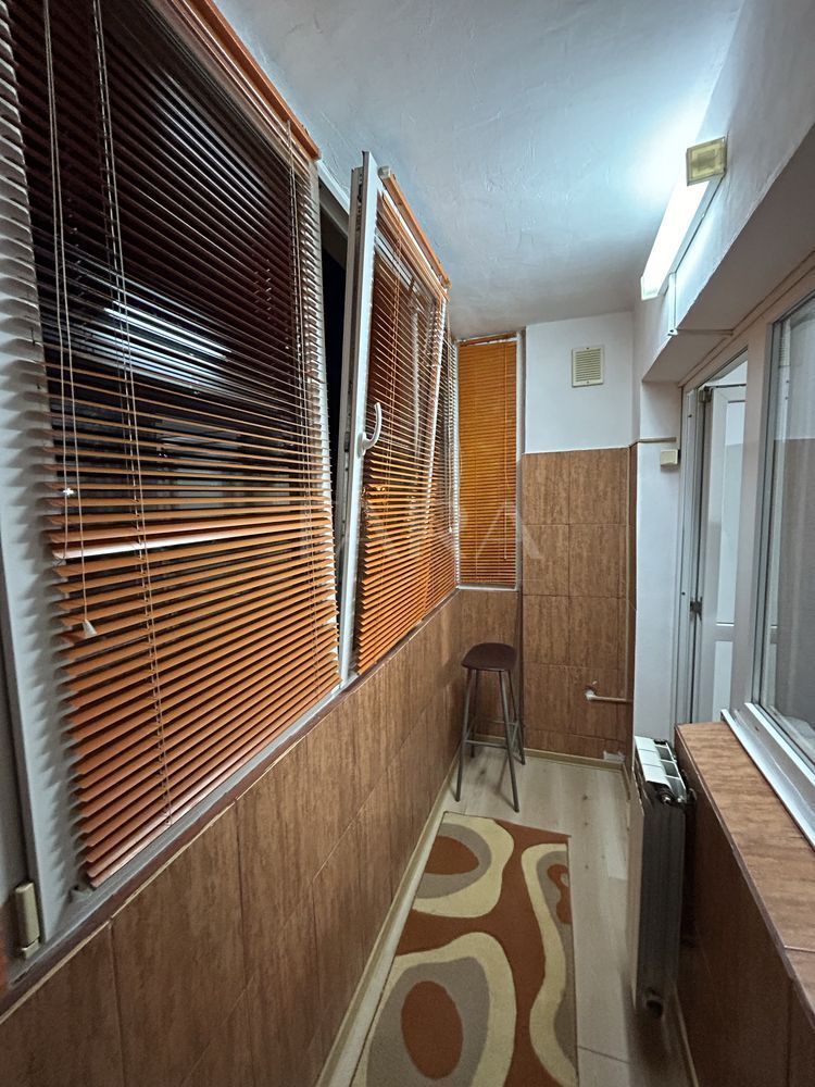 Garsonieră cu balcon, etaj intermediar. - Poză 6