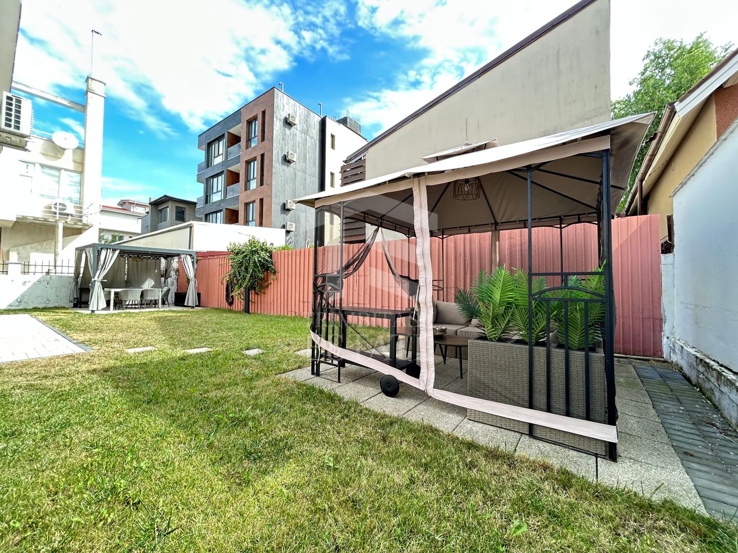 Vilă P+1 Mamaia Nord | 308 mp | 6 Camere | 6 băi | 6 locuri de parcare - Poză 38