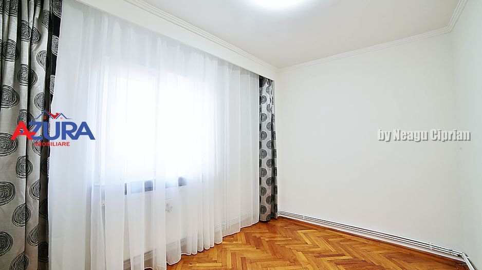 AZURA Imobiliare - Apartament 4 Camere Exercitiu - Poză 13