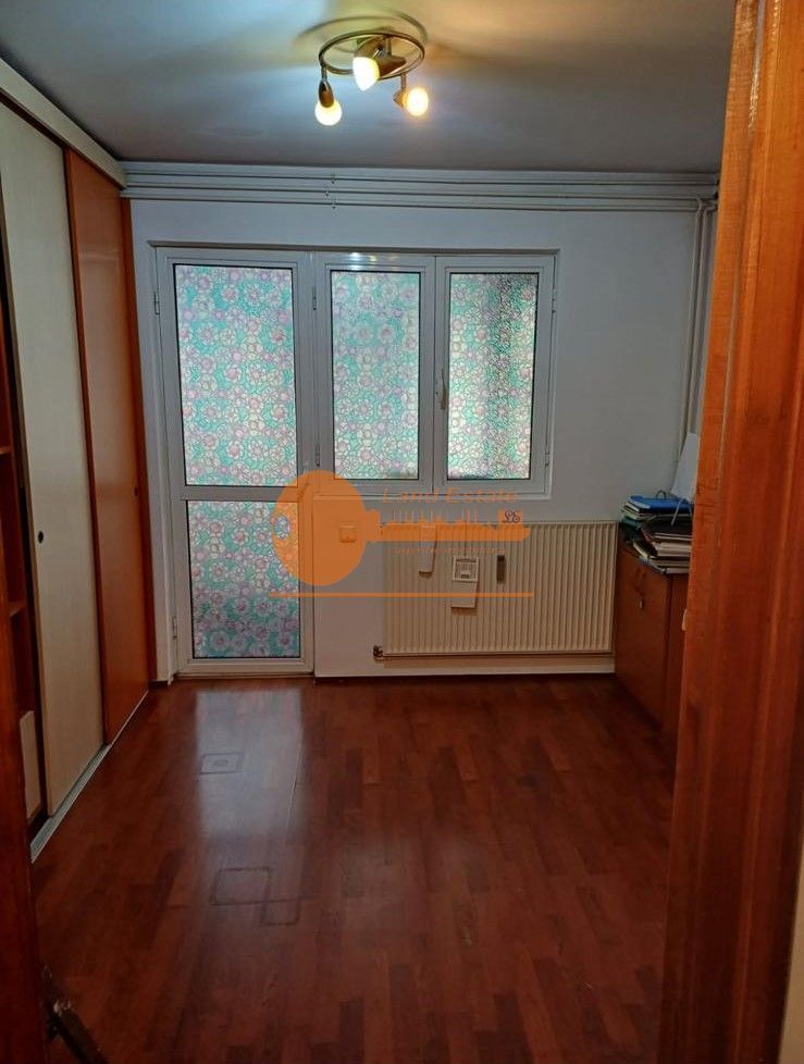 Apartament 4 camere – Drumul Taberei, lângă Parc - Poză 2
