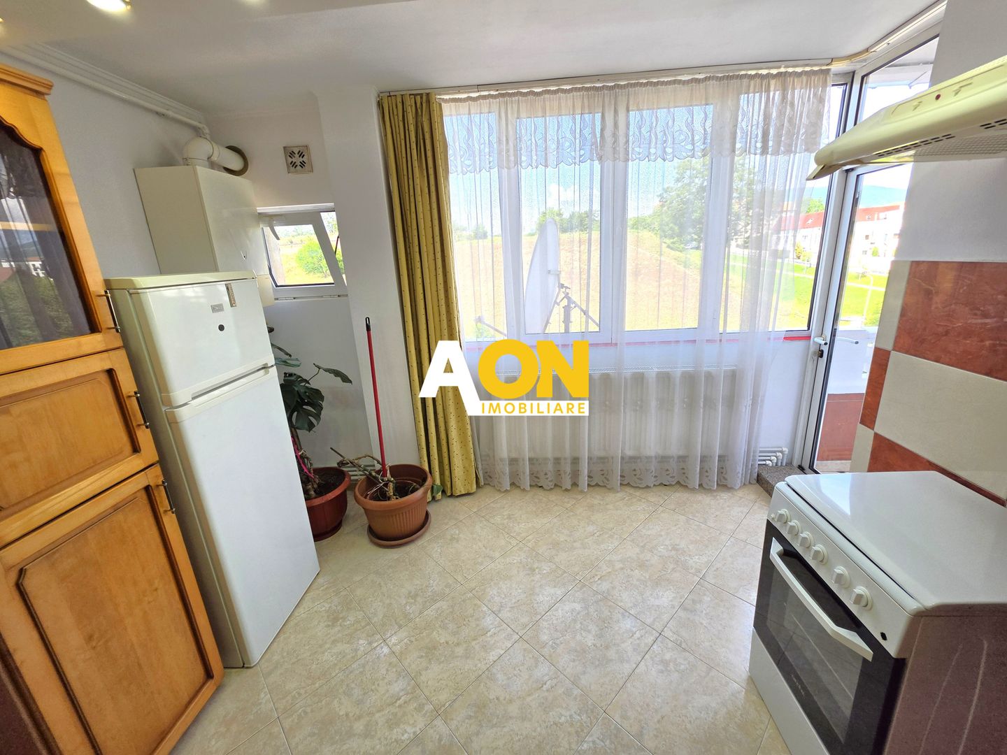 Apartament 2 camere, 60 mp utili, etaj 3, zona ultracentrala - Poză 4