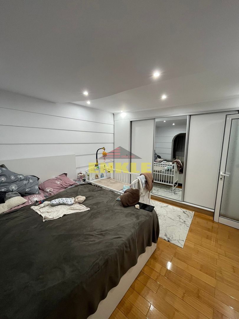 De vânzare apartament 3 camere – zona Stejari - Poză 7