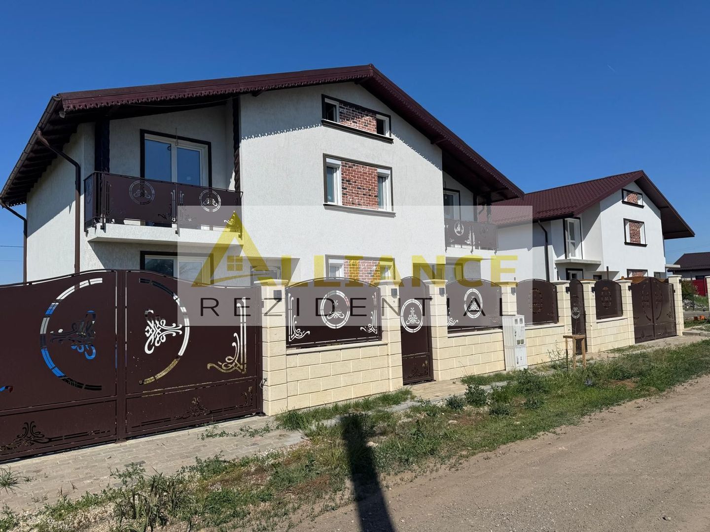 Casa tip duplex ~ 3 camere 2 bai ~ teren 325mp - Poză 3