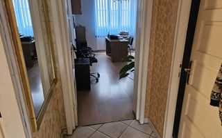 Apartament cu 2 camere, Zona Centrala - Poză 4