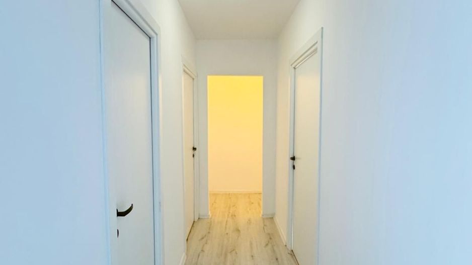 Vanzare apartament luminos de 3 camere, 2 balcoane in Titan-L. Rebreanu-RENOVAT - Poză 9