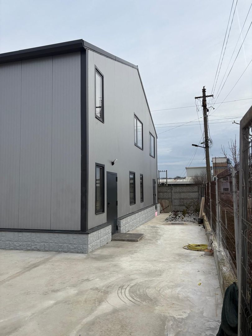 Hala in Ciolpani - Poză 3