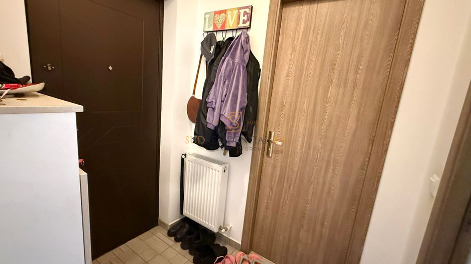 Vila insiruita mobilata si utilata / 4 camere/ 3 Bai / Curte proprie - Poză 3