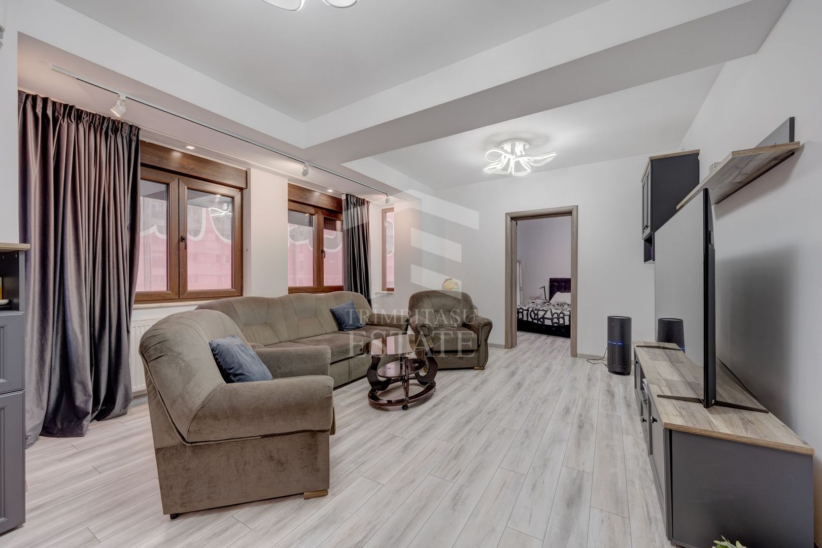 3 Camere Ultracentral Cismigiu Berzei  Renovat Mobilat Utilat complet - Poză 1