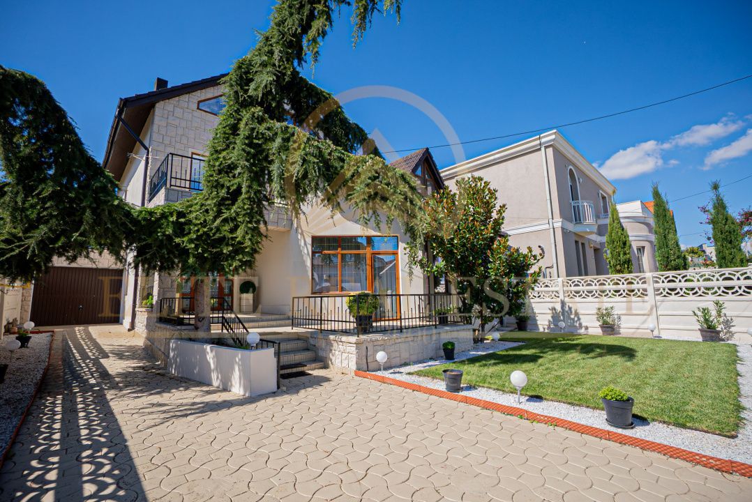 Ovidiu Sud - Zona premium - Vila impozanta, curte mare, garaj, terasa! - Poză 48