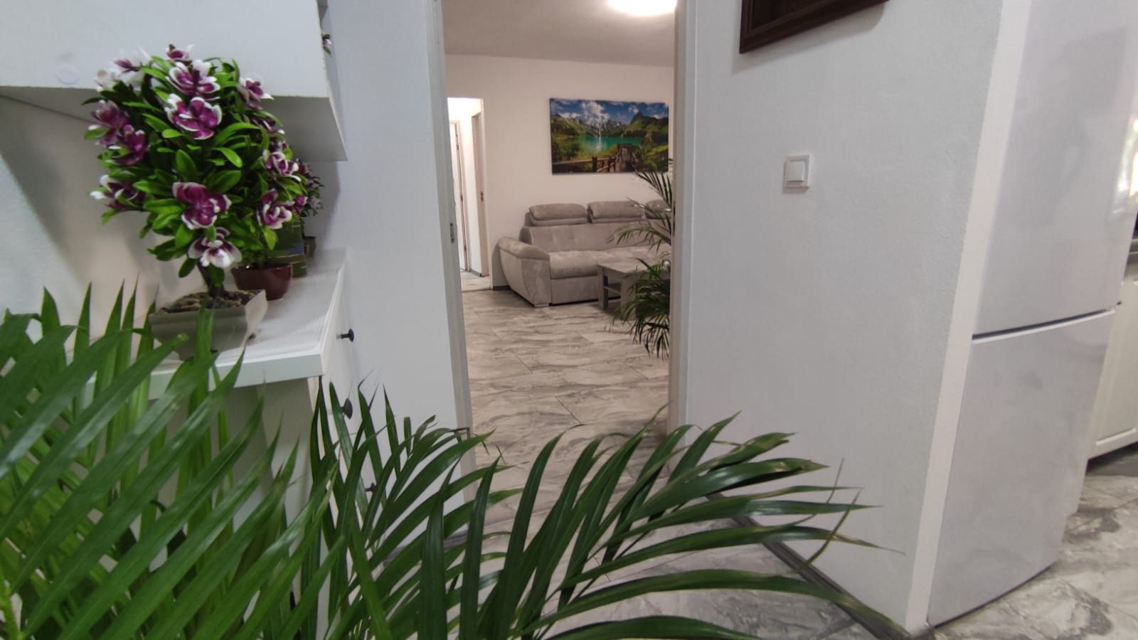 Dambovita-Clabucet | 2 Camere | Centrala Proprie | Mobilat si Utilat Modern. - Poză 6