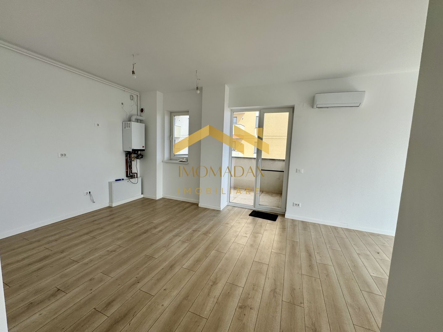 Torontalului-2 Camere-Loc de parcare - Poză 12