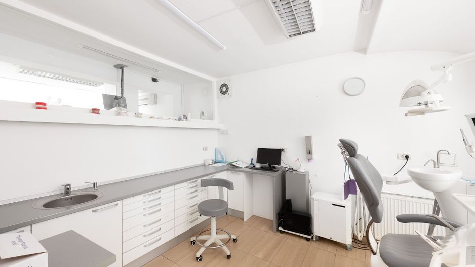 Spatiu de birouri - Poză 10