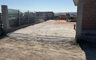 Casă la roșu cu beci de 30 mp și curte betonată, Târgu Frumos - Poză 3