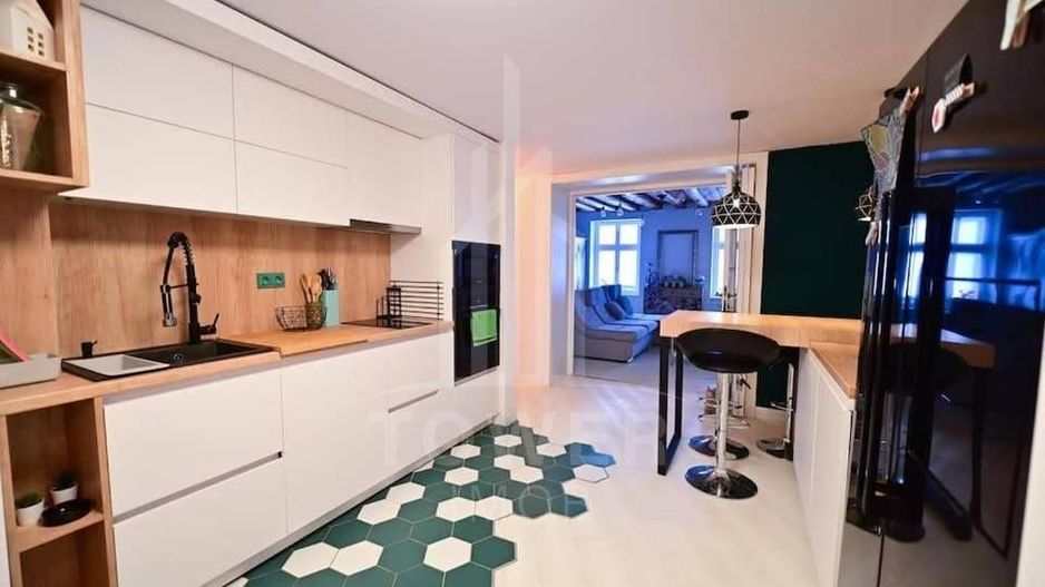 Apartament 3 camere de vanzare | Zona Ultracentrala - Poză 4