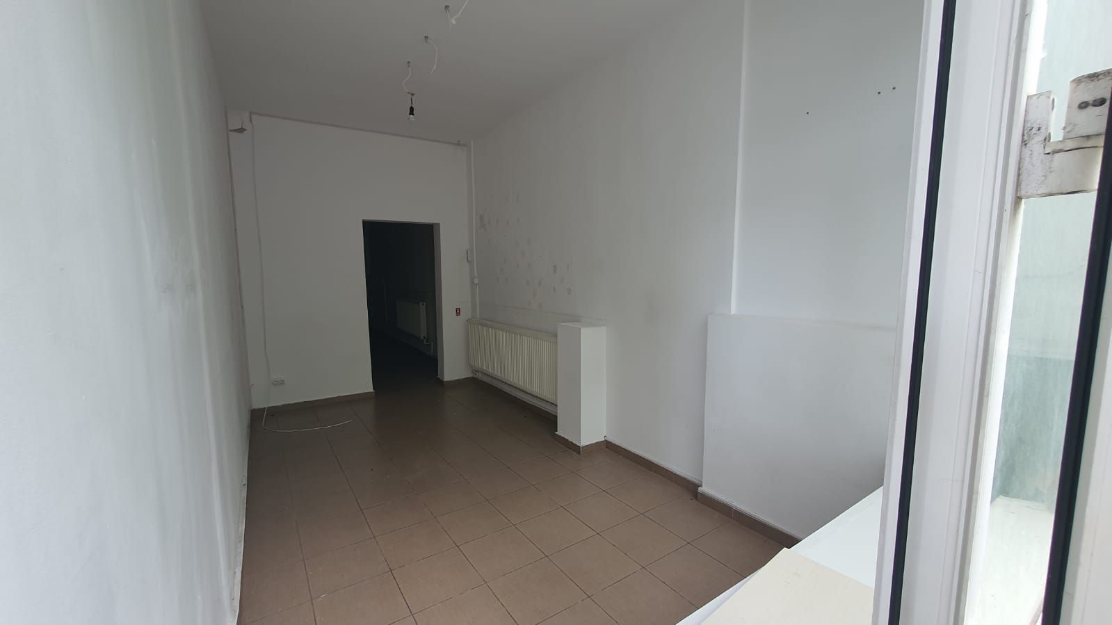 Spatiu comercial vis-a-vis Metrou Brancoveanu 650 euro - Poză 9