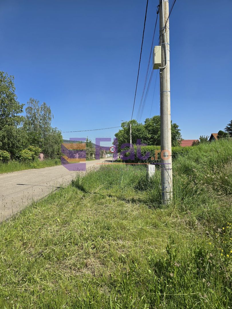 Proiect Casă spațioasă de vânzare – 6 camere  Hărman, Brașov – - Poză 14