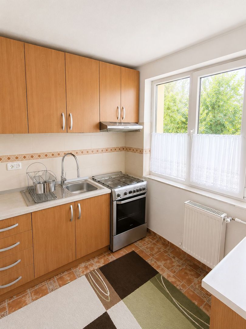 Apartament la casă cu terasă generoasă, între Lipovei și Aradului – co - Poză 3