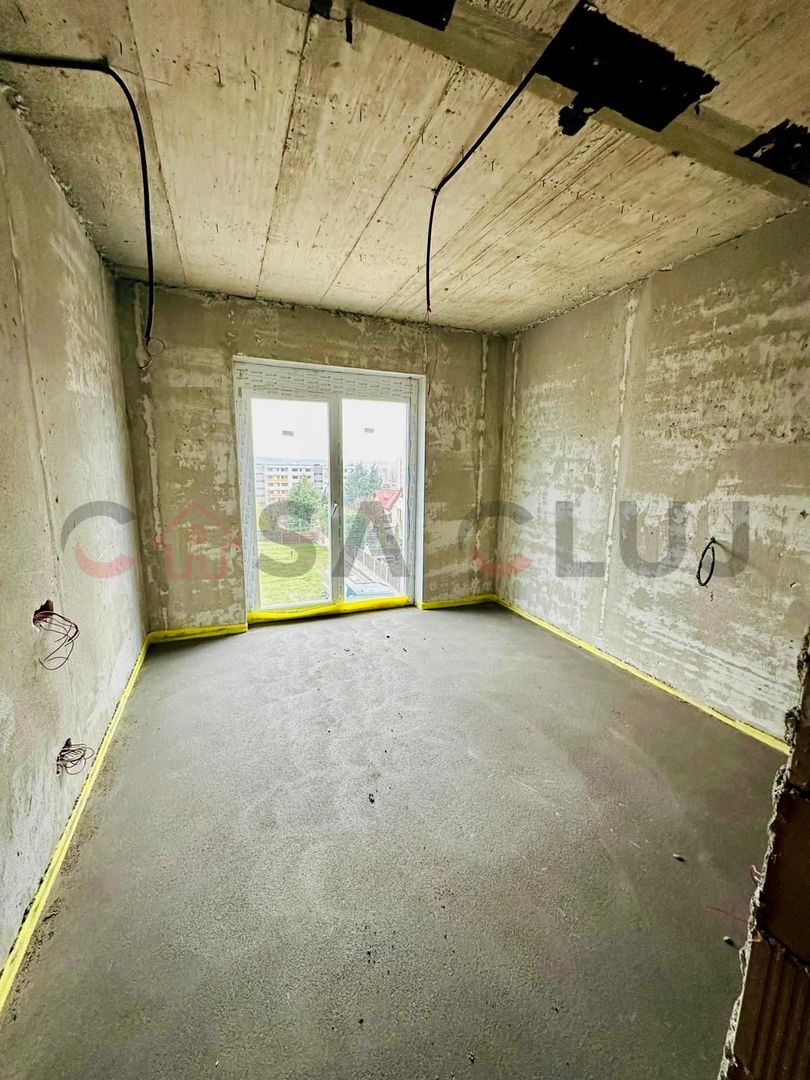 View panoramic , parcare inclusa, Europa - Poză 3