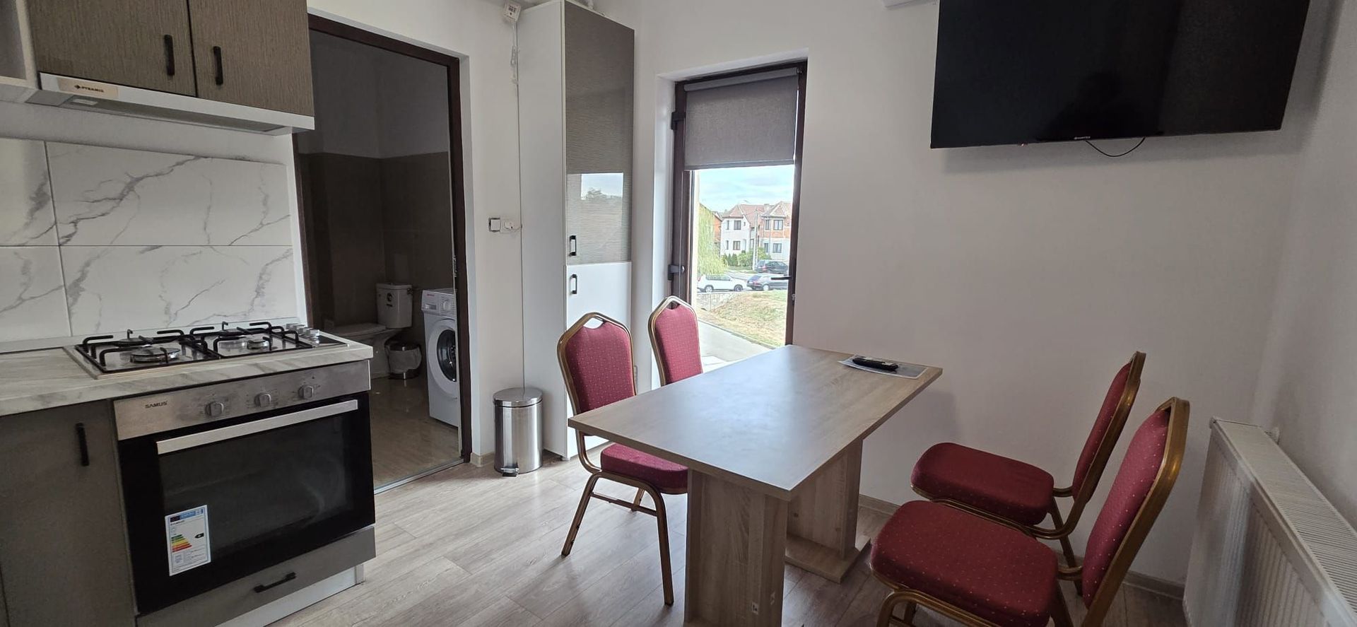 IMOBIL DE ÎNCHIRIAT – 6 APARTAMENTE | 22 LOCURI DE CAZARE - Poză 12