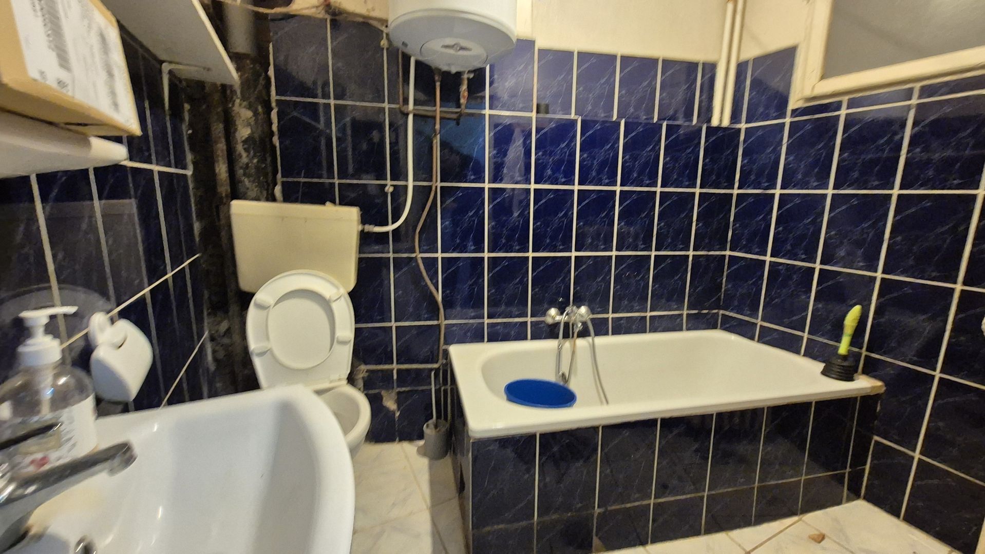 Apartament cu 3 camere - piata Unirii - Poză 7