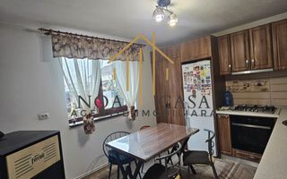 Casă / Vilă cu 5 camere de vânzare în Preajba - Poză 5