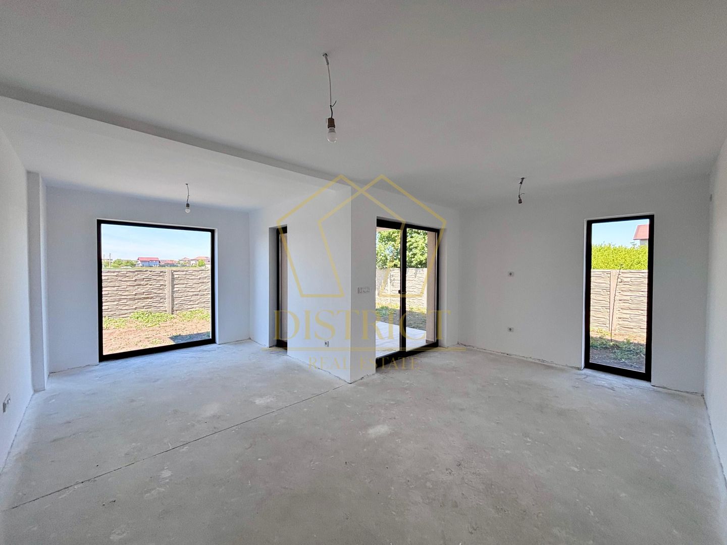 COM 0% Casa moderna cu 4 camere si garaj | Dumbravita - Poză 1