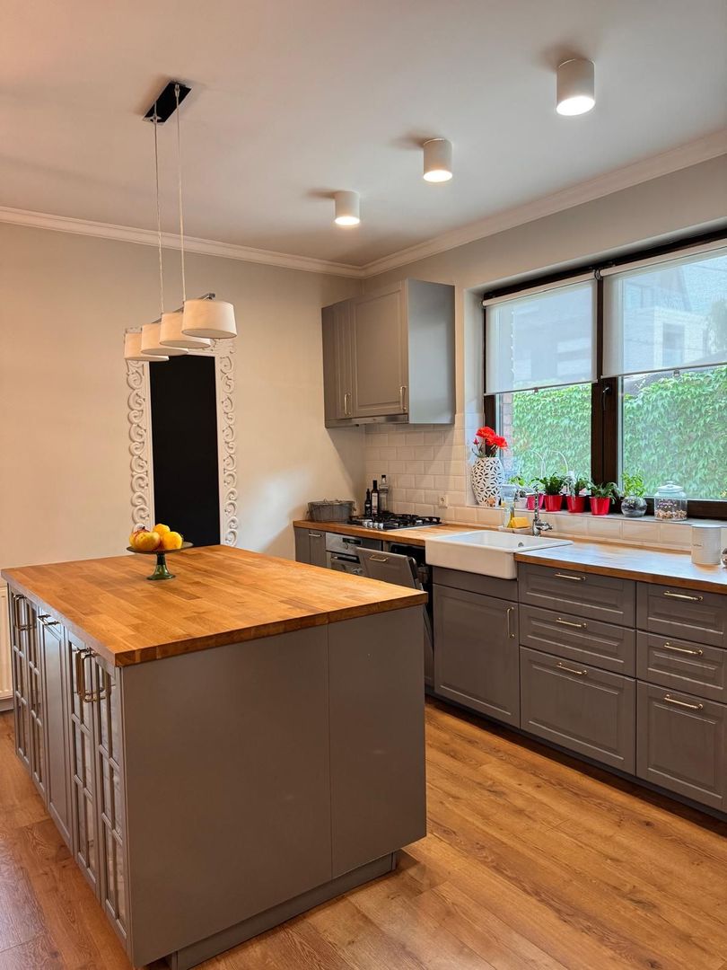 vila 4 camere | Aviatiei | curte 50 mp | Baneasa | 3 Parcare - Poză 5