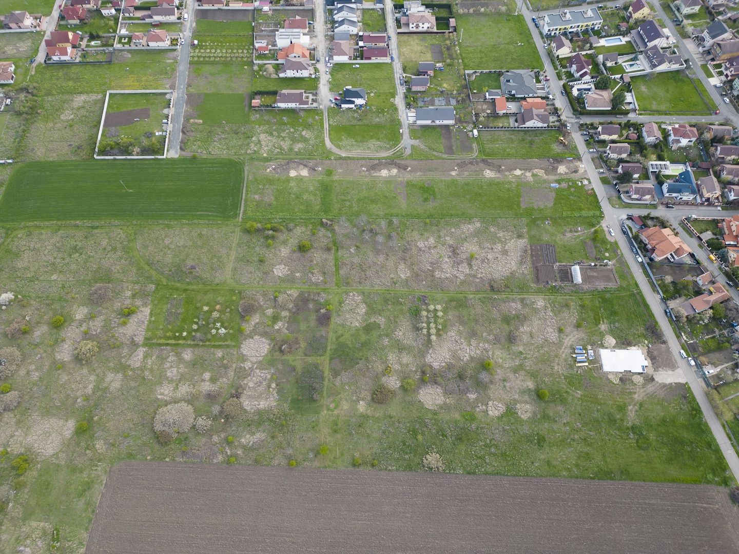 Teren intravilan în cartier nou zona Grădiște - Poză 12