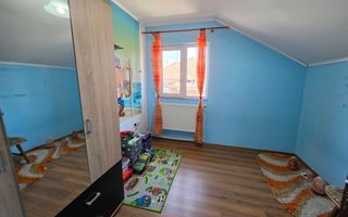 Casa 4 camere + anexe, 636 mp teren, la asfalt, Vințu de Jos - Poză 18