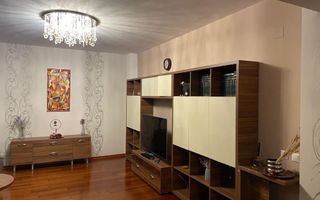 Închiriere Apartament cu 3 camere, 140 mp, parcare subterana, centrala proprie - Poză 1
