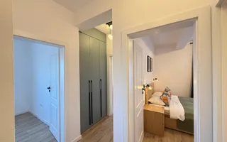 Casa moderna si cocheta. Locatie excelenta. Curte amenajata. Loc de parcare. - Poză 24